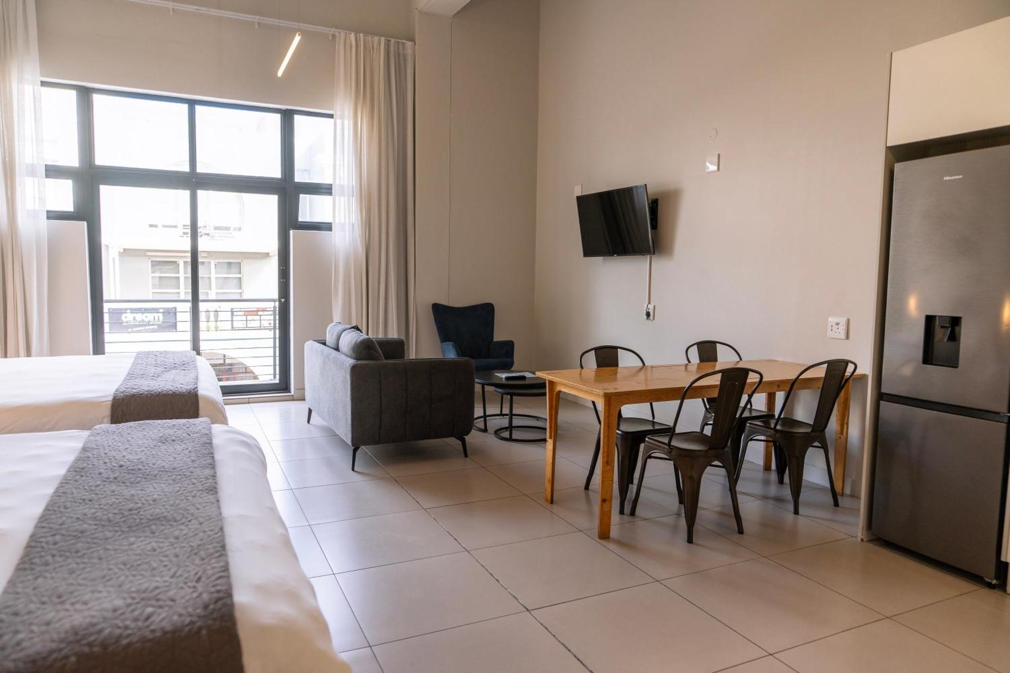 Mojo Hotel & Market Cape Town Room photo