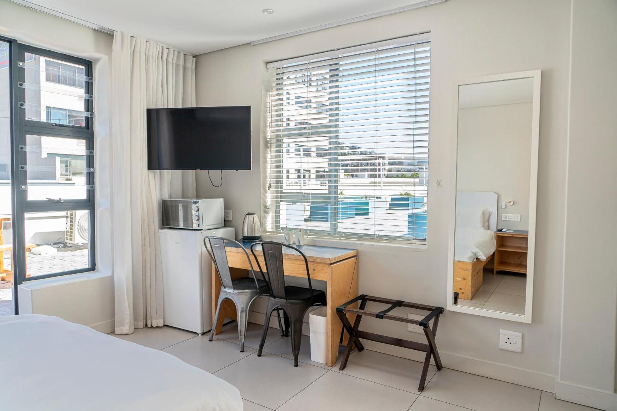 Mojo Hotel & Market Cape Town Room photo