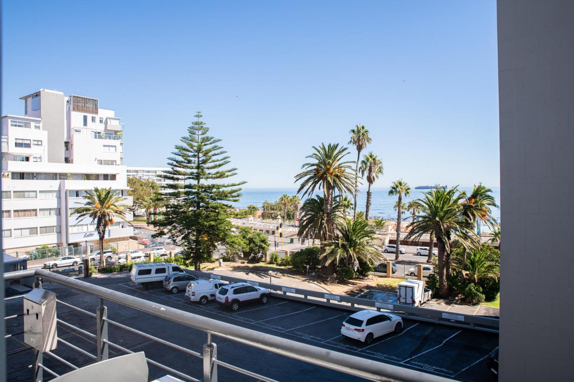 Mojo Hotel & Market Cape Town Room photo